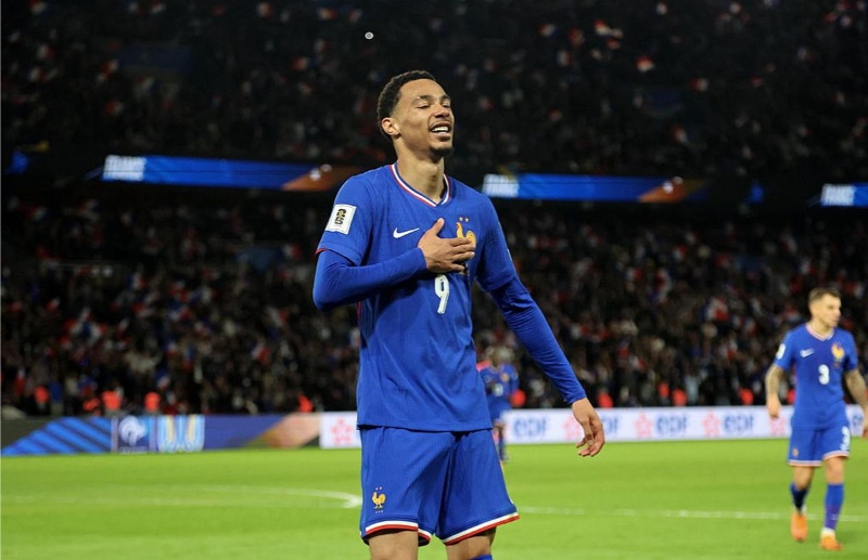 Ekitike không còn hy vọng dự World Cup 2026