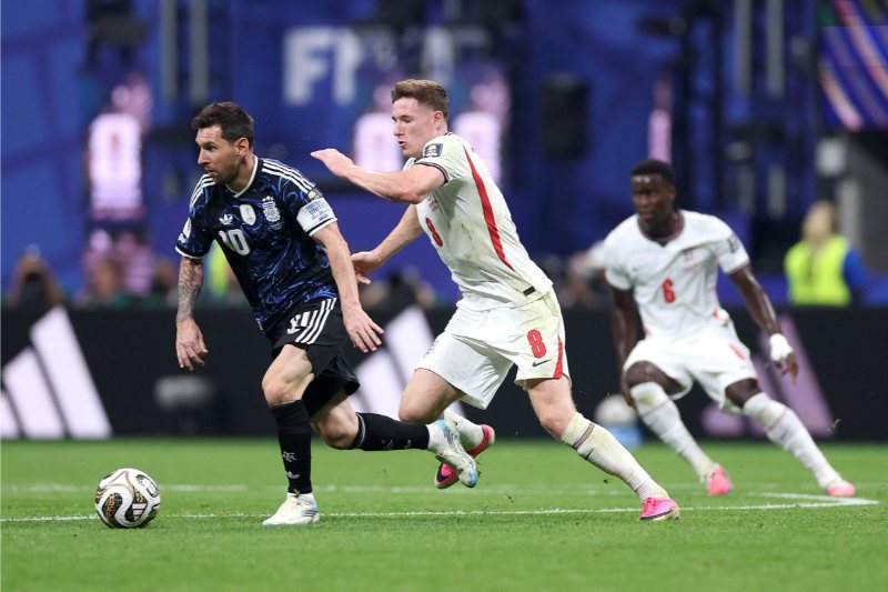 Messi thay đổi lịch sử World Cup
